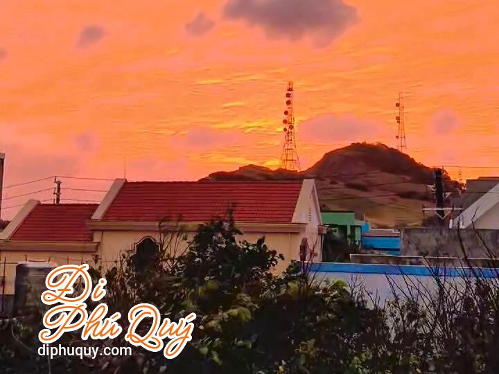 Bình minh hôm nay đỏ rực phút chốc, quay chưa kịp đã tan, Tấn Lợi Phú Quý