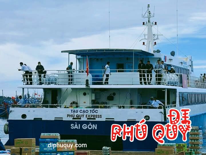 CẢ NHÀ ƠI, CHECK LẠI VÉ TÀU ĐI PHÚ QUÝ THÁNG 4 NHA, Tấn Lợi Phú Quý