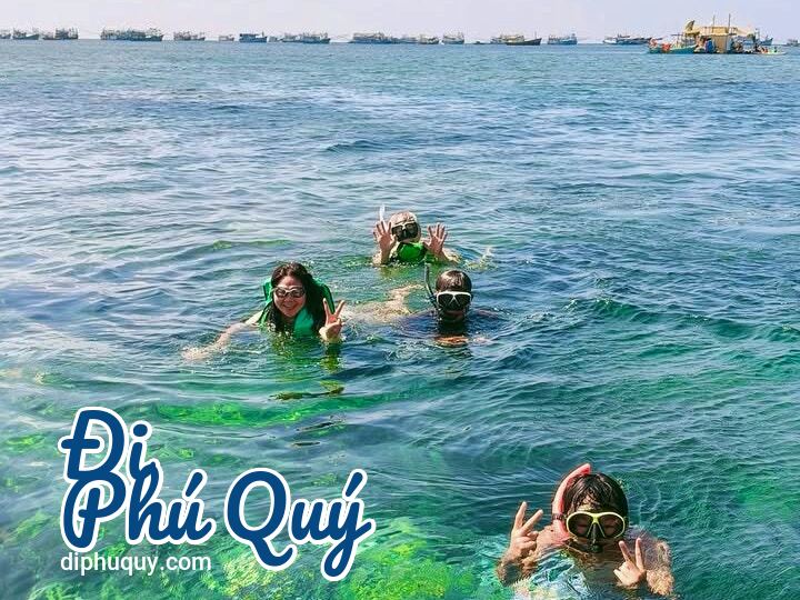 Các tour trải nghiệm sẽ tạm ngừng hoạt động vào ngày mai. Do thời tiết xấu, Tấn Lợi Phú Quý