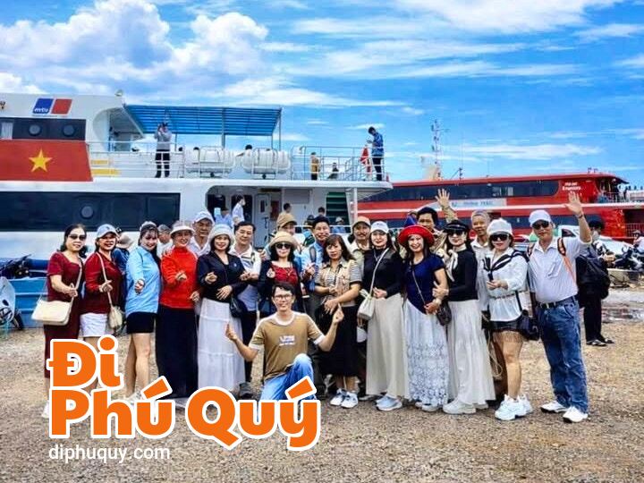 Cảm ơn các anh chị cô chú đã tin tưởng book combo full dịch vụ của Lợi cho chuyến, Tấn Lợi Phú Quý