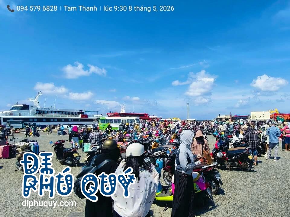 Có những nơi chỉ cần nhìn dòng người đổ về là biết đẹp cỡ nào, Tấn Lợi Phú Quý