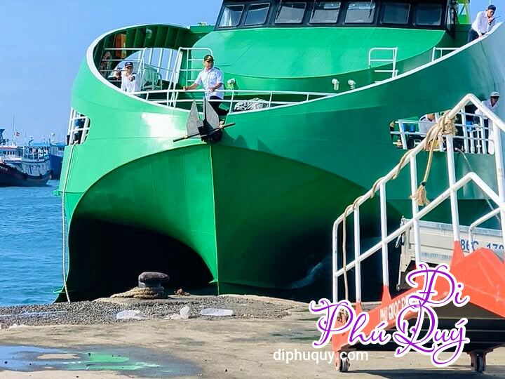 LOA LOA LOA! CẢ NHÀ ĐI TÀU CHẤN KHA NGÀY 13/4 LƯU Ý GIÚP EM NHÉ, Tấn Lợi Phú Quý