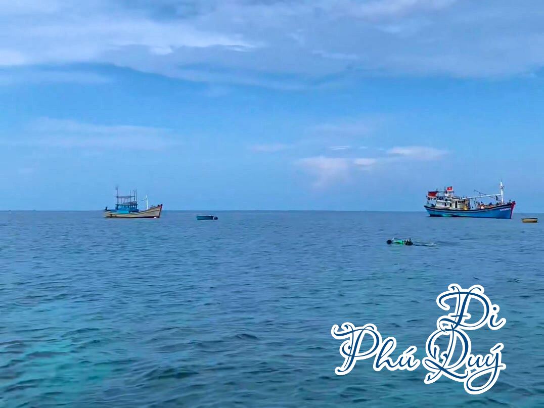 Nhớ cái nắng, nhớ gió, nhớ luôn vị mặn của biển Phú Quý, Tấn Lợi Phú Quý