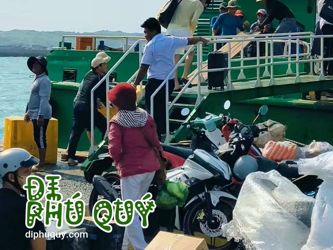 TÀU CHẤN KHA  TẠM NGƯNG HOẠT ĐỘNG, Tấn Lợi Phú Quý