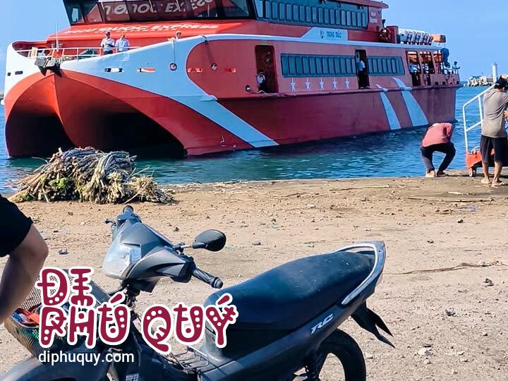 Tàu Trưng Trắc đổi giờ chạy, Tấn Lợi Phú Quý