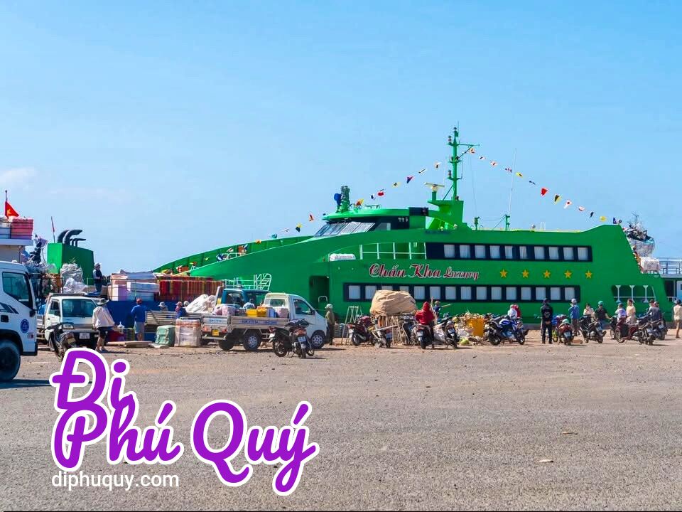 Thông báo đổi giờ tàu, Tấn Lợi Phú Quý